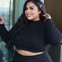 Diana Sirokai kerap mendapatkan komentar mengerikan karena tubuhnya yang gemuk. Sepanjang masa remajanya, Diana menghadapi hambatan dalam kariernya. Foto: Instagram