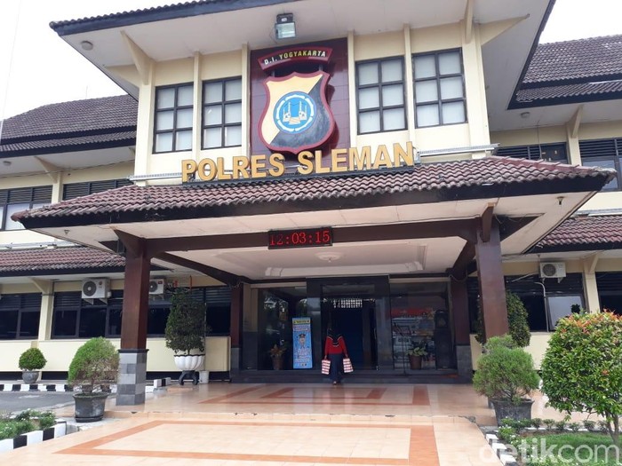Mapolres Sleman, Jumat (28/11/2019).