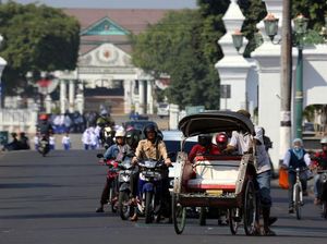 55 Kata Krama Inggil, Kalimat, dan Pengertiannya dalam Bahasa Jawa