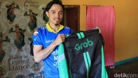 Istri Ade meninggal saat mengandung anak keduanya.