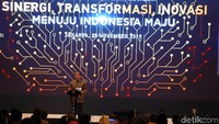 Jokowi memberikan sambutan di pertemuan tahunan Bank Indonesia.