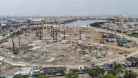 Pemasangan struktur bawah tersebut ditargetkan selesai akhir tahun 2019.