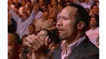 The Rock pun sampai bertepuk tangan. Foto: Twitter
