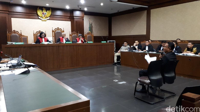 Eks Anggota DPR Dhamantra Curhat HP Hilang Gegara Dengar Anak Ditahan KPK Eks Anggota DPR Dhamantra Curhat HP Hilang Gegara Dengar Anak Ditahan KPK