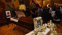Ciputra meninggal dunia pada usia 88 tahun di Rumah Sakit Gleneagles, Singapura pada Rabu (27/11) dinihari waktu setempat akibat sakit. ANTARA FOTO/Indrianto Eko Suwarso.