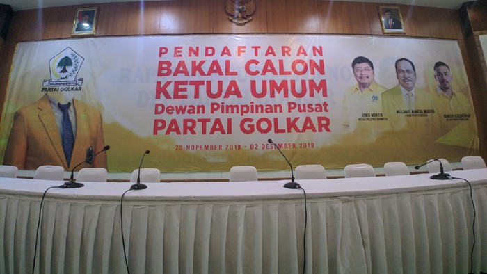 Pendaftaran Dibuka, Belum Ada yang Ambil Form Caketum Golkar