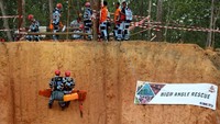 Padahal salah satu tanggung jawab organisasi atau perusahaan itu adalah penerapan K3, yang bertujuan untuk menumbuhkan budaya siaga dan antisipasi terjadinya kecelakaan yang fatal saat bekerja serta penanggulangan bencana alam yang mungkin akan terjadi. Foto: dok. CFRC