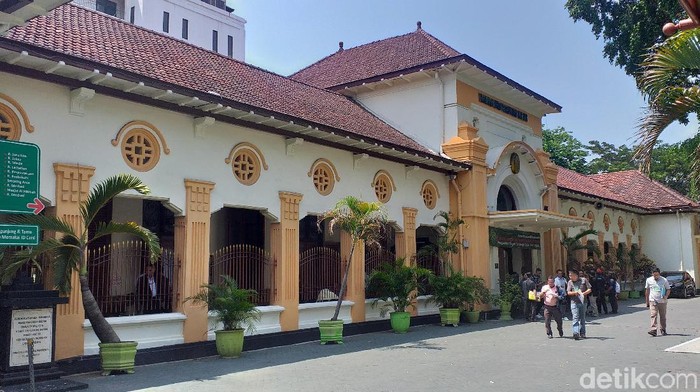 Pengadilan Negeri Surabaya