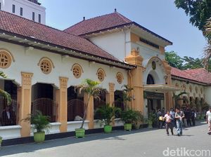 PN Surabaya Jelaskan Alasan Izinkan Pasangan Beda Agama Menikah