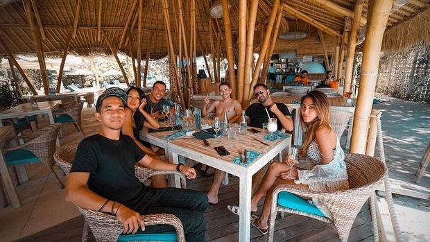 Masih di Bali, Lorenzo Main ke Nusa Lembongan