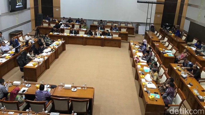 Rapat Kemenag-Komisi VIII DPR soal biaya haji 2020 (Mochammad Zhacky/detikcom)
