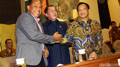 Tito Bahas Sasaran Strategis Kemendagri Bersama Komisi II