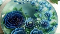 Jelly ini berlukiskan bunga dengan nuansa biru yang cantik, pasti Anda tak tega memakannya. Foto: Instagram @siewhen83