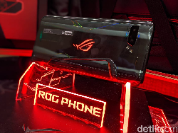 Penampakan ROG Phone 2, Ponsel Gaming Jagoan Asus