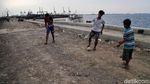 Melihat Proyek Pembangunan Jalan di Tanggul Laut Cilincing