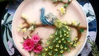Selain merak putih, jelly juga dibentuk burung merak hijau yang cantik dengan ekornya yang indah. Foto: Instagram @siewhen83