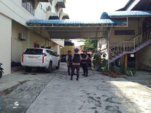Geledah Rumah di Pekanbaru, KPK Disebut Sita Dokumen Proyek