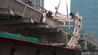 Kereta layang ringan ini ditarget bisa beroperasi Juni 2021.