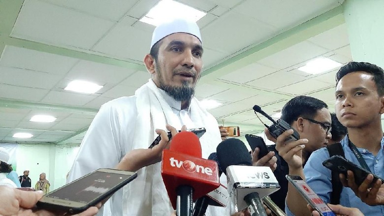Disoal Kemendagri, Ini Kata FPI Soal Penyelesaian Konflik Internal di AD/ART Disoal Kemendagri, Ini Kata FPI Soal Penyelesaian Konflik Internal di AD/ART