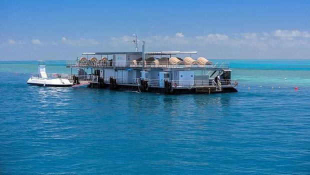 Wah, Hotel Ini Tawarkan Penginapan Underwater nan Cantik