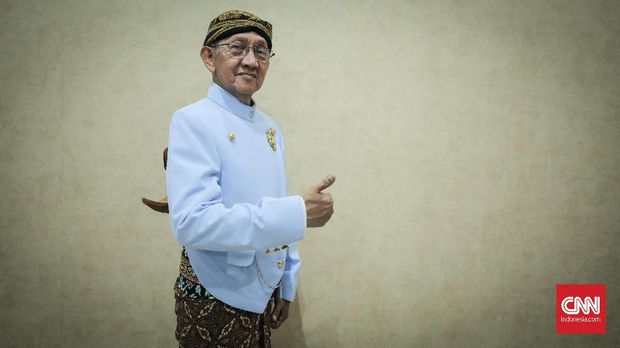 Dedikasi 60 Tahun Ki Manteb Soedharsono untuk Wayang