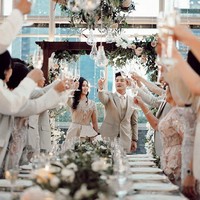 Pada tahun 2019 Boy dan Karen telah melangsungkan acara pertunangan. Pertunangan keduanya pun digelar secara mewah dengan mengundang cukup banyak tamu. Foto: Instagram/@boywilliam