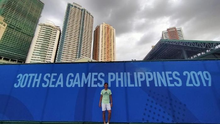 Petenis putra Indonesia, Christopher Rungkat, beradaptasi dengan lapangan lambat di Manila. (tennisindonesia.com) Petenis putra Indonesia, Christopher Rungkat, beradaptasi dengan lapangan lambat di Manila. (tennisindonesia.com)