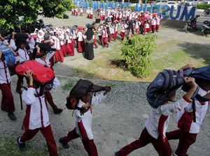 Ribuan Siswa Sekolah di Aceh Ikuti Simulasi Evakuasi Bencana