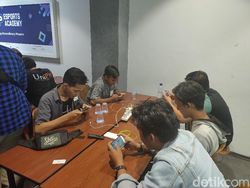 Serunya Latihan Mobile Legends Bareng Profesional