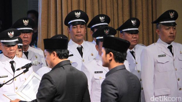 Sejarah, Pelantikan 199 Kades di Kabupaten Bandung Dilakukan Serentak