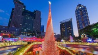 Diakui karena skalanya yang besar dan dekorasi bertema Natal yang paling indah di negara ini, Christmasland di Taipei menampilkan Pohon Natal tertinggi di Taiwan dan kegiatan yang menyenangkan untuk segala usia termasuk wahana, permainan karnaval, dan konser (Agoda)