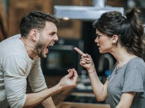 Zodiak Asmara 12 September 2023: Sagitarius Mohon Bersabar