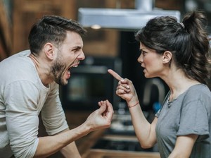 Ramalan Zodiak Cinta 15 April: Scorpio Cekcok Mulut, Virgo Hati-hati Bicara