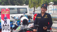 Ambulance motor ini dilengkapi bbat obat sederhana, dan peralatan P3K. Juga tersedia alat pelindung diri, alat bantuan hidup dasar seperti oksigen dan lainnya. Foto: Imam Suripto/detikcom