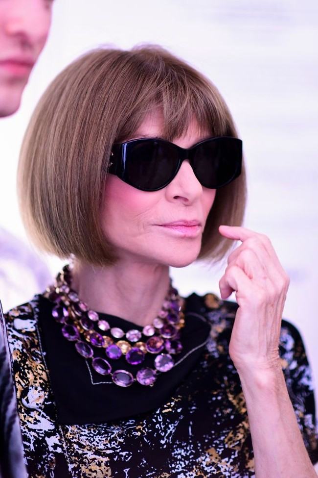 Anna Wintour terang-terangan mengungkapkan ketidaksukaannya pada Presiden AS saat ini. Ketika ditanya siapa selebriti yang tidak akan dia undang lagi ke acara fashion bergengsi Met Gala, bos Vogue ini menjawab, Donald Trump. Foto: Getty Images
