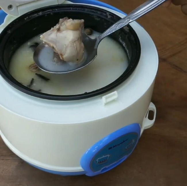 Cuma Modal Magic Com Bisa Bikin Roti Tawar hingga Steak
