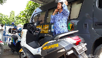Awal mula muncul ide membuat ambulans motor ini dilatarbelakangi keprihatinan saat arus mudik 2016 lalu. Dimana eksit tol Breksit terjadi macet yang luar biasa. Foto: Imam Suripto/detikcom