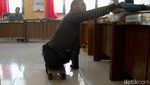 Ini Skateboard Andalan Hikmat, Guru Difabel di SLB Negeri Batang