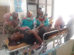 12 Warga di Ponorogo Dilarikan ke Puskesmas, Diduga Keracunan Makanan