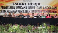 Sebanyak 21 daerah di Jateng akan menggelar Pilkada serentak 2020. Sedangkan secara keseluruhan di Indonesia sebanyak 270 daerah akan menyelenggarakan Pilkada serentak tahun depan. 
