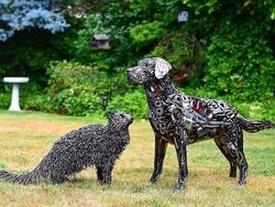 Keren! Saat Seniman Sulap Sampah Jadi Karya Menganggumkan