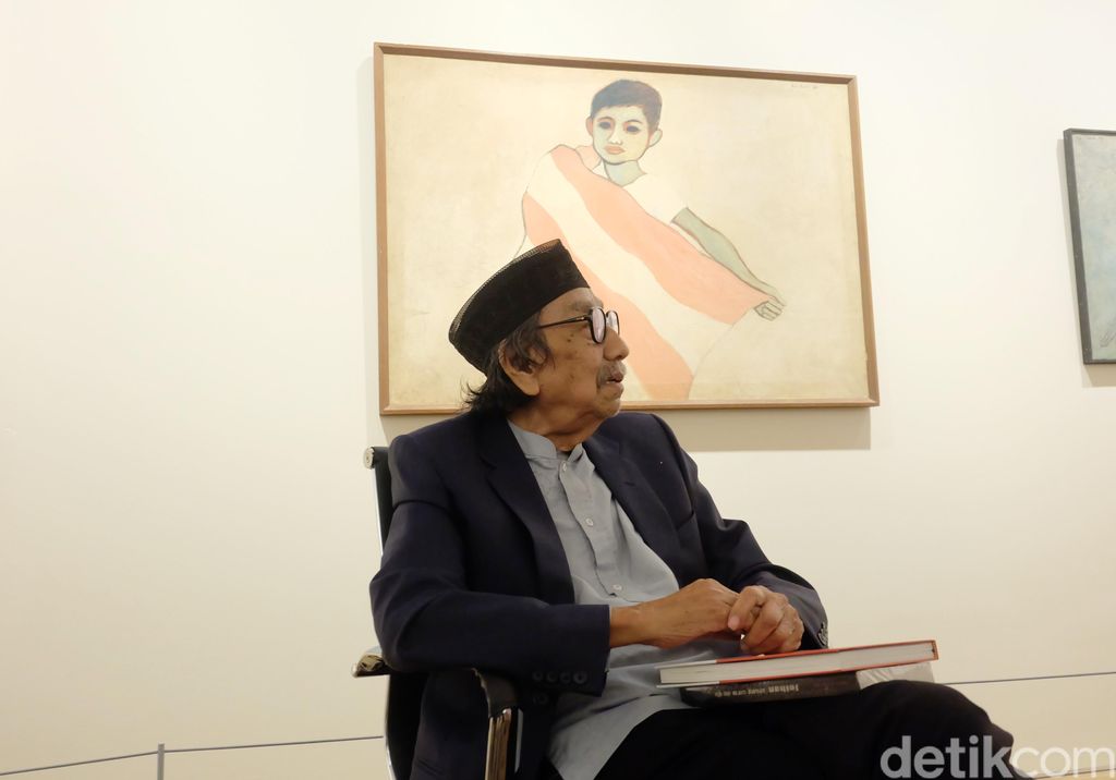 Pelukis Jeihan Sukmantoro ditemui di Museum MACAN Jakarta pada April 2019.
