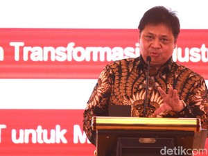 Draf Omnibus Law Cipta Lapangan Kerja Dikirim ke DPR Minggu Ini