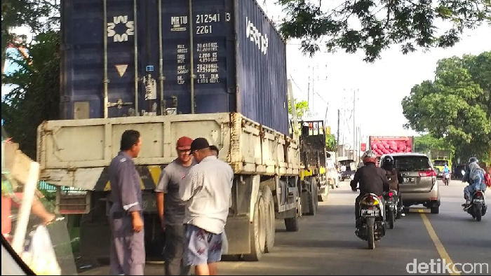 Antrean BBM di Balikpapan