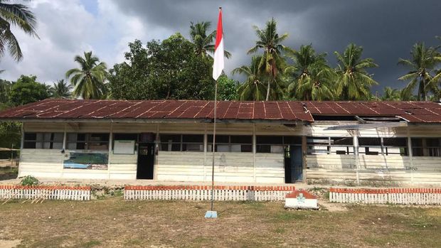  Sejak dibangun pada tahun 1981, gedung SDN 016 Buttu diketahui belum pernah mendapat perbaikan.
