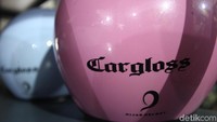 Helm hijab Cargloss ini sudah mulai dipasarkan sejak IIMS Motobike Expo.