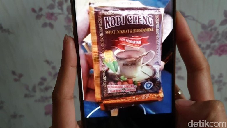 Warga Cianjur Tewas Mengonsumsi Kopi Perkasa Cleng Warga Cianjur Tewas Mengonsumsi Kopi Perkasa Cleng