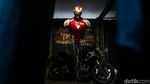 Ruang Fantasy World Dipenuhi Motor Custom Legendaris