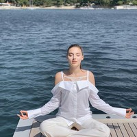 Seperti dikutip dari Sky, kontes kecantikan tersebut memang memberlakukan aturan kalau kontestan maupun pemenang tidak boleh menikah atau memiliki anak. Foto: Instagram/@veronika_didusenko