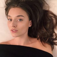 Selain gelarnya dicopot, pihak Miss World juga menarik kembali hadiah berupa uang sebesar Rp 182 juta. Uang tersebut awalnya hendak disumbangkan Veronika untuk amal. Foto: Instagram/@veronika_didusenko